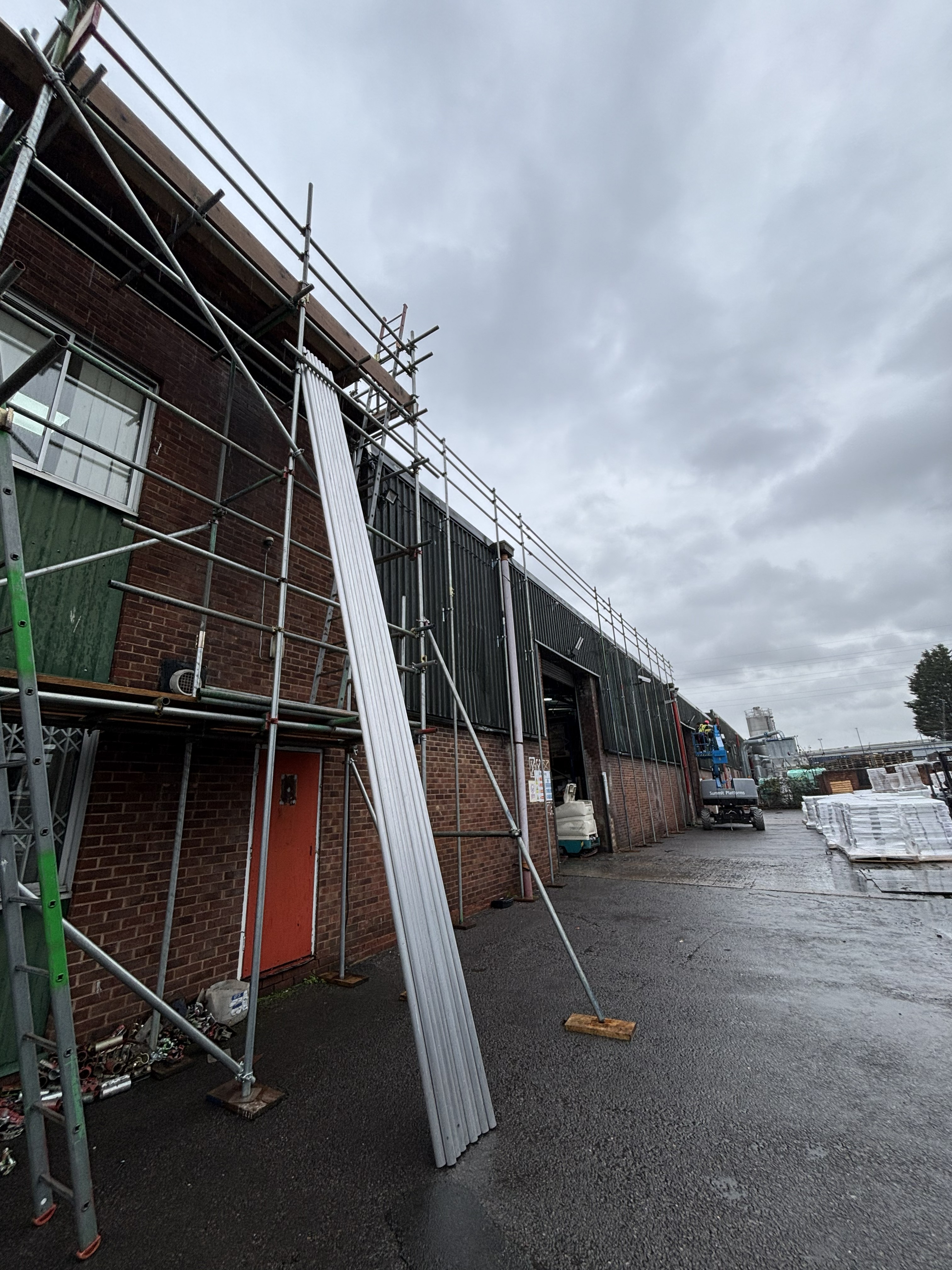 Industrial scaffold access by DR Access